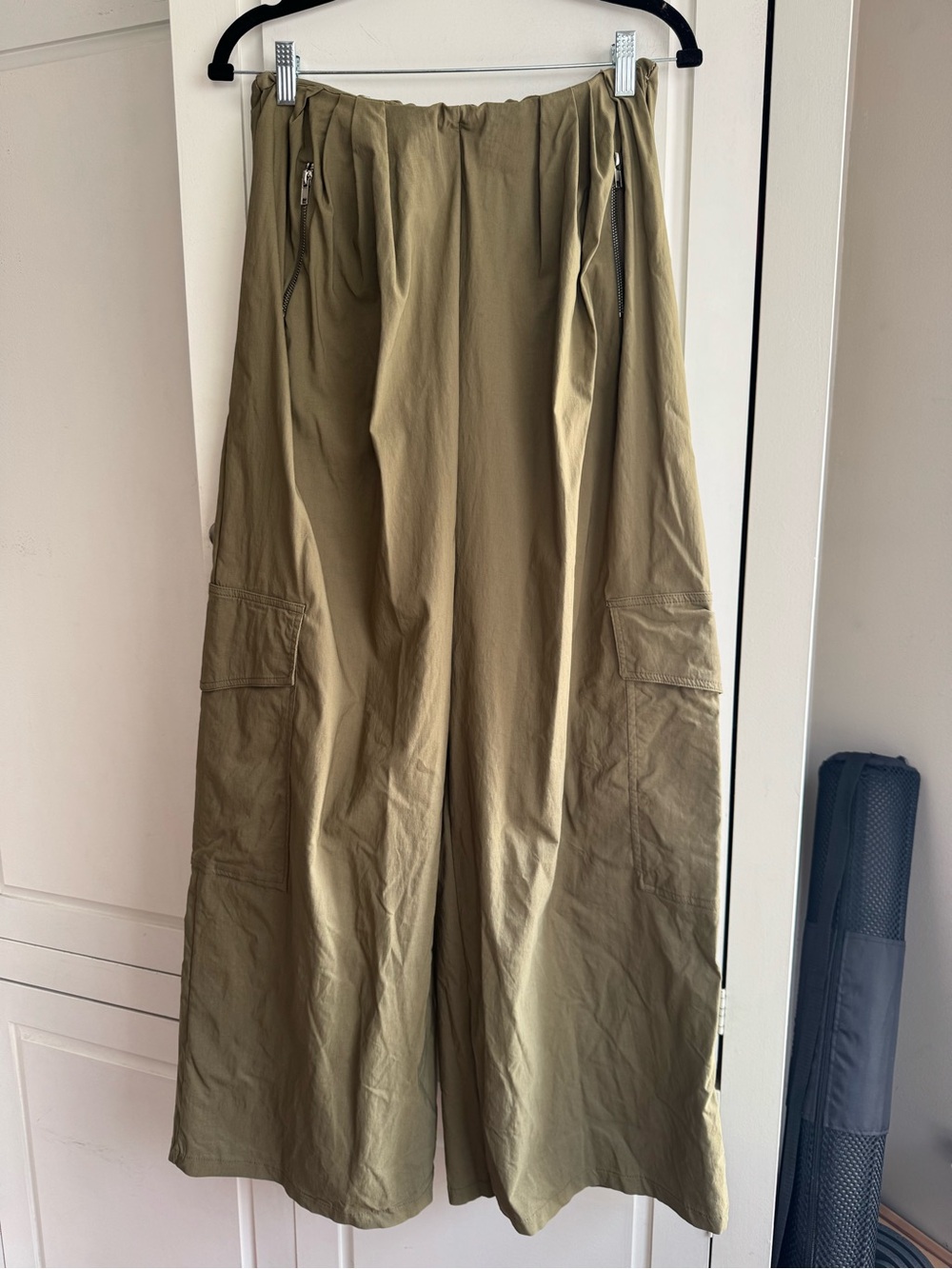 Zara Olive Green Wide Leg Cargo Pants